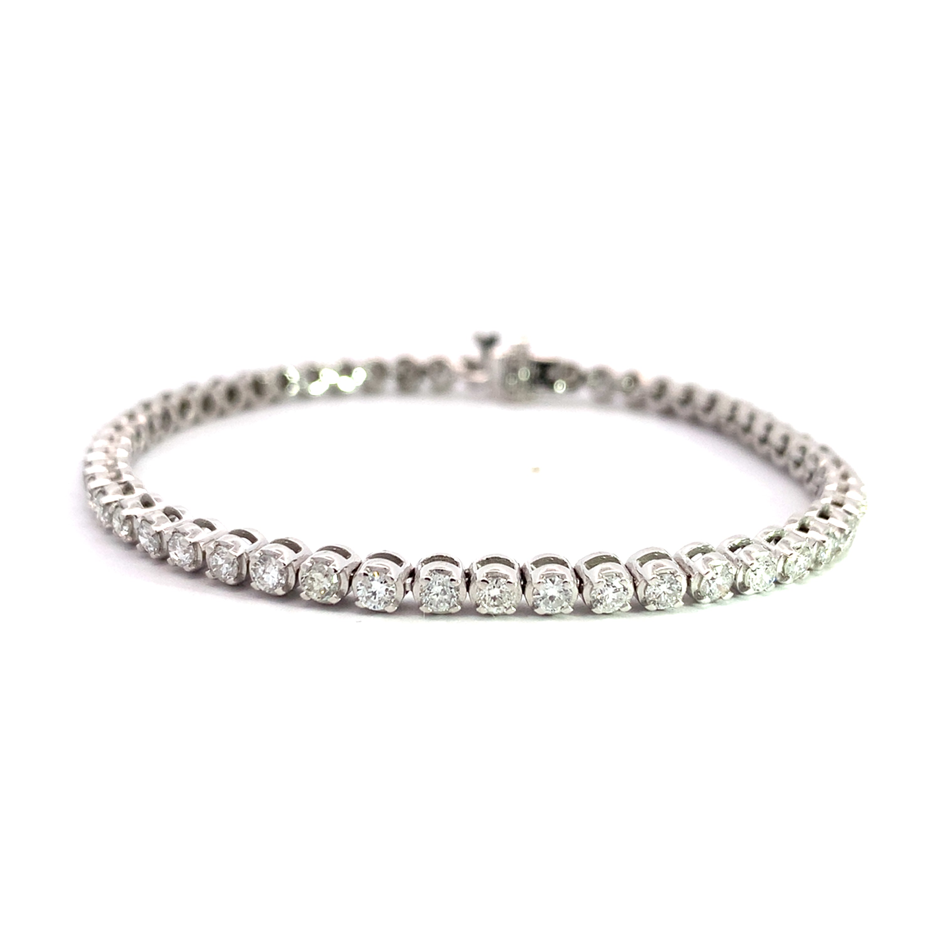 DIAMOND TENNIS BRACELET