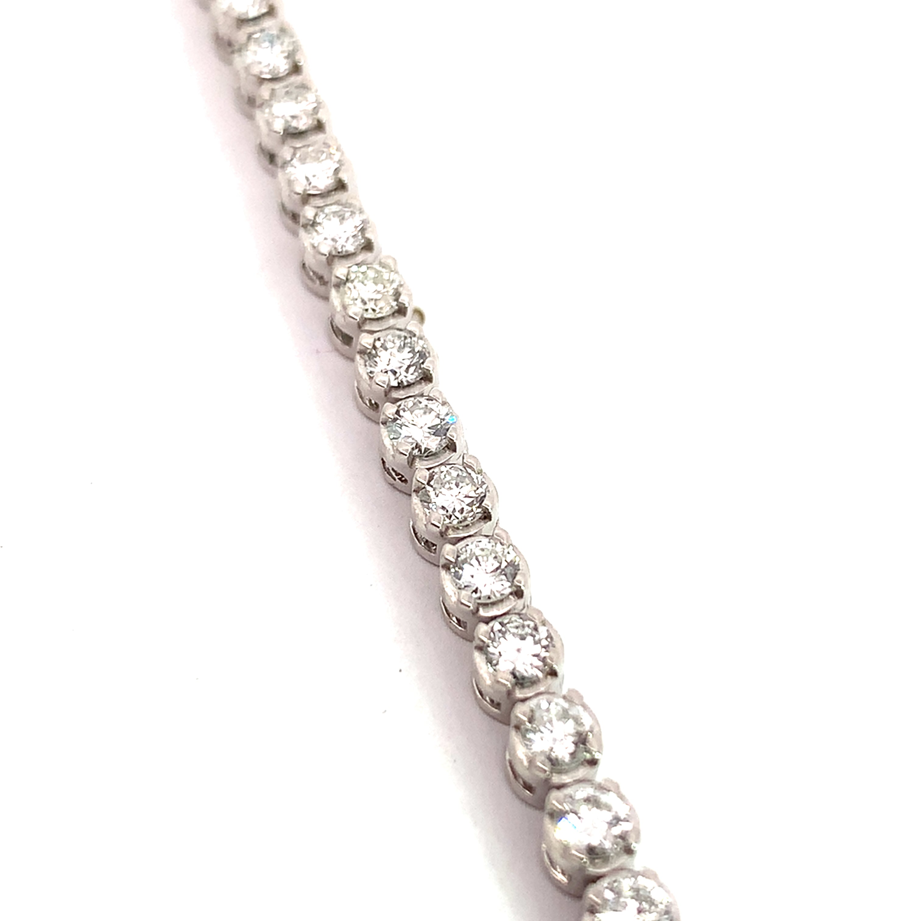 DIAMOND TENNIS BRACELET