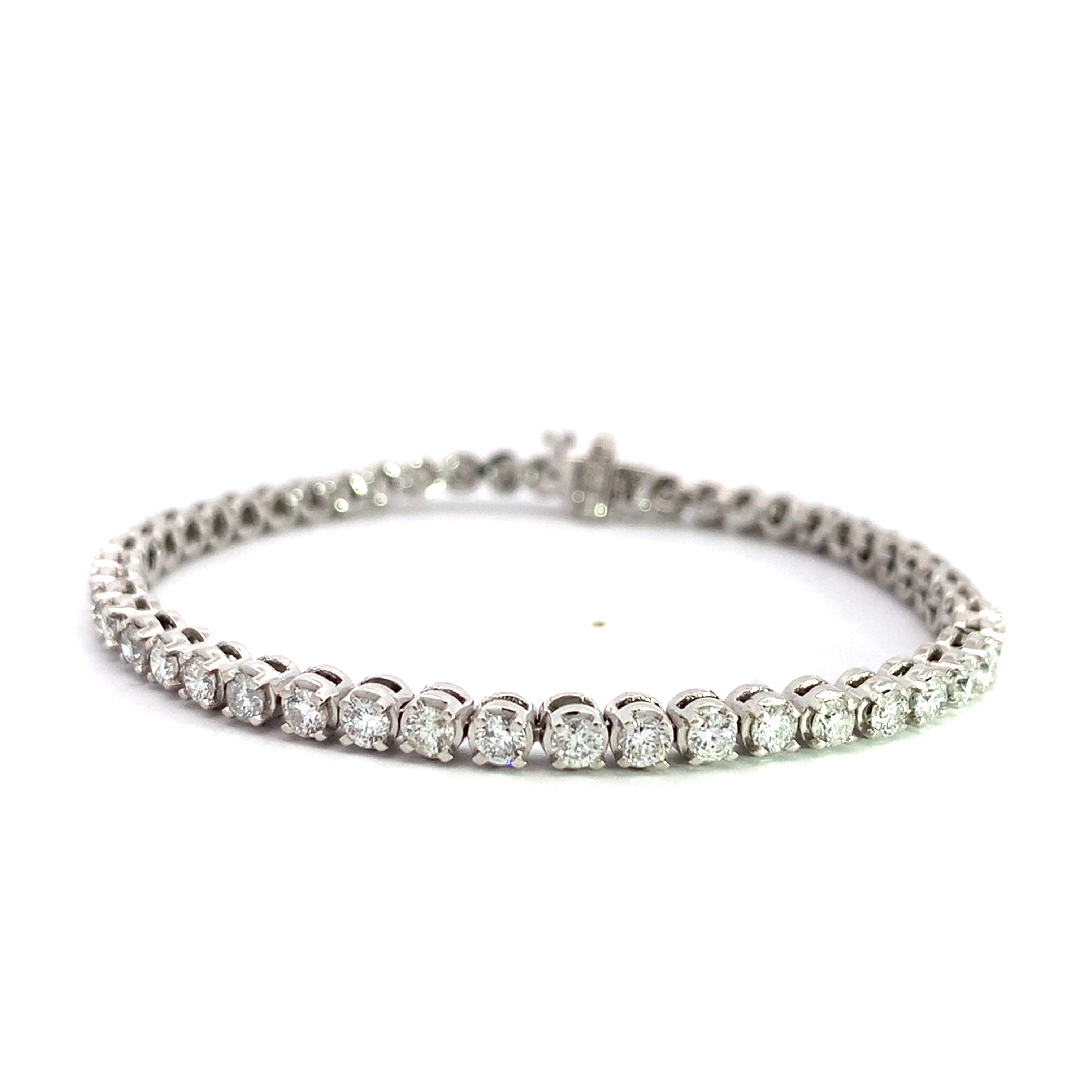 DIAMOND TENNIS BRACELET